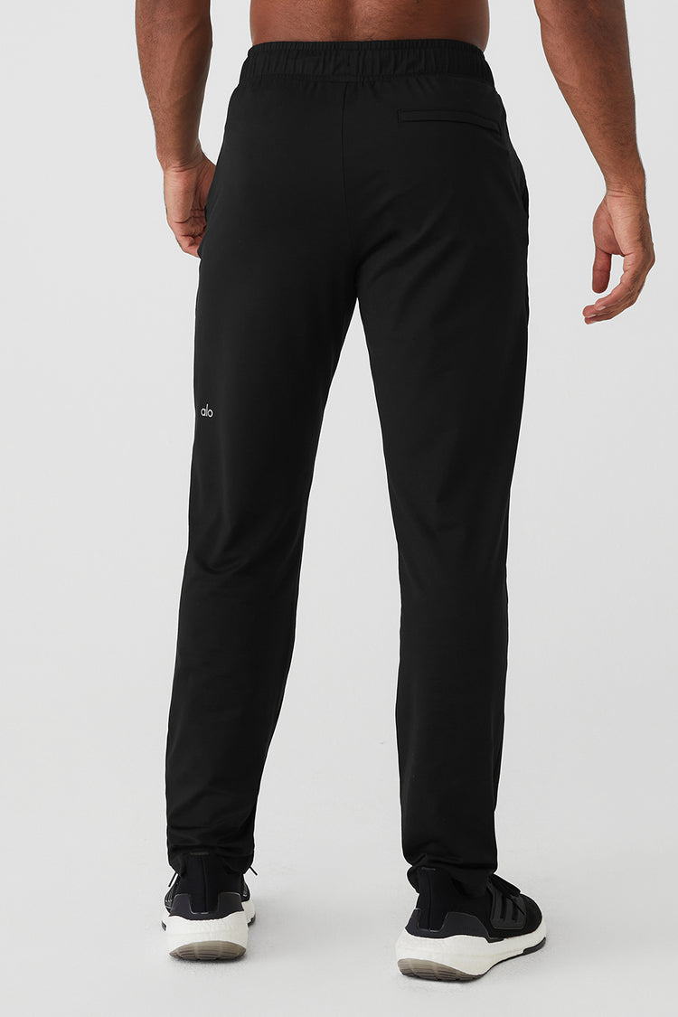 ALO Yoga, Pants, New Alo Yoga Conquer React Performance Pant Joggers  Black Size M