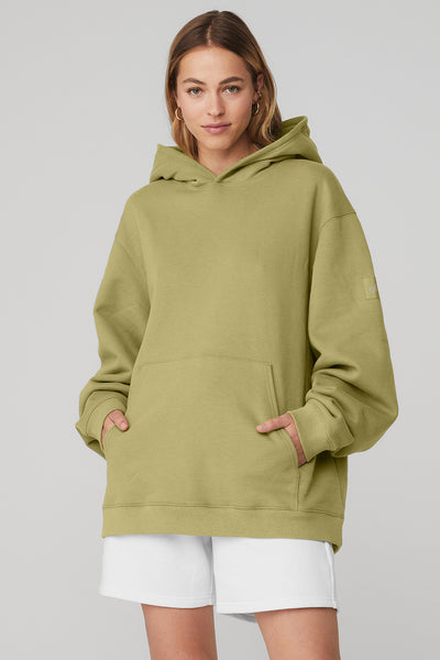 Alo Yoga Renown Hoodie - Wasabi. 3