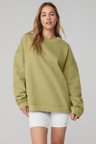 Alo Yoga Renown Crew Neck Pullover - Wasabi. 3