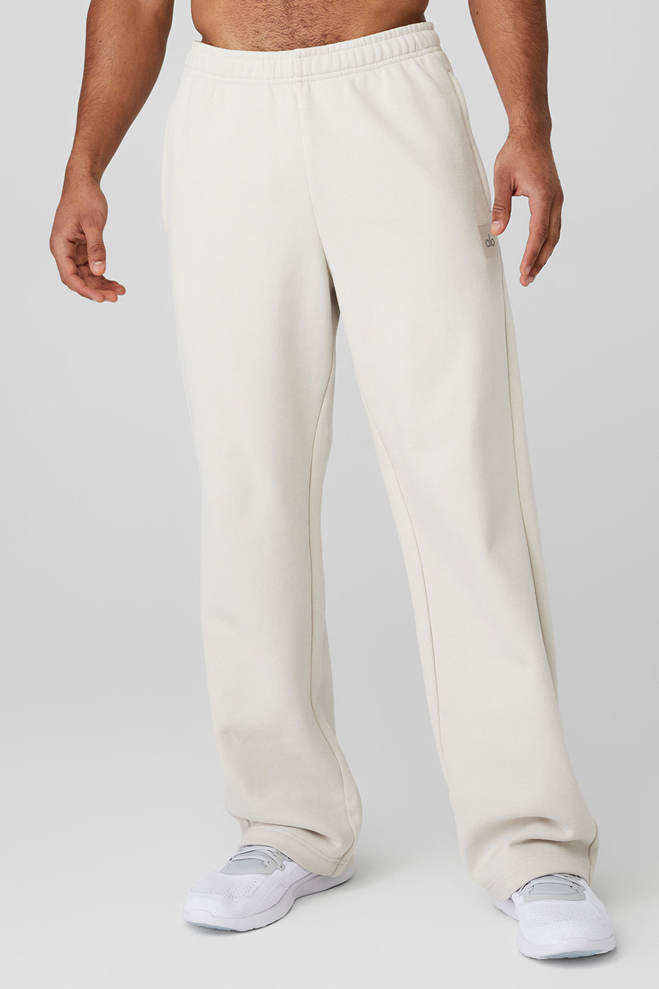 Buy Alo Accolade Sweatpants - White At 30% Off