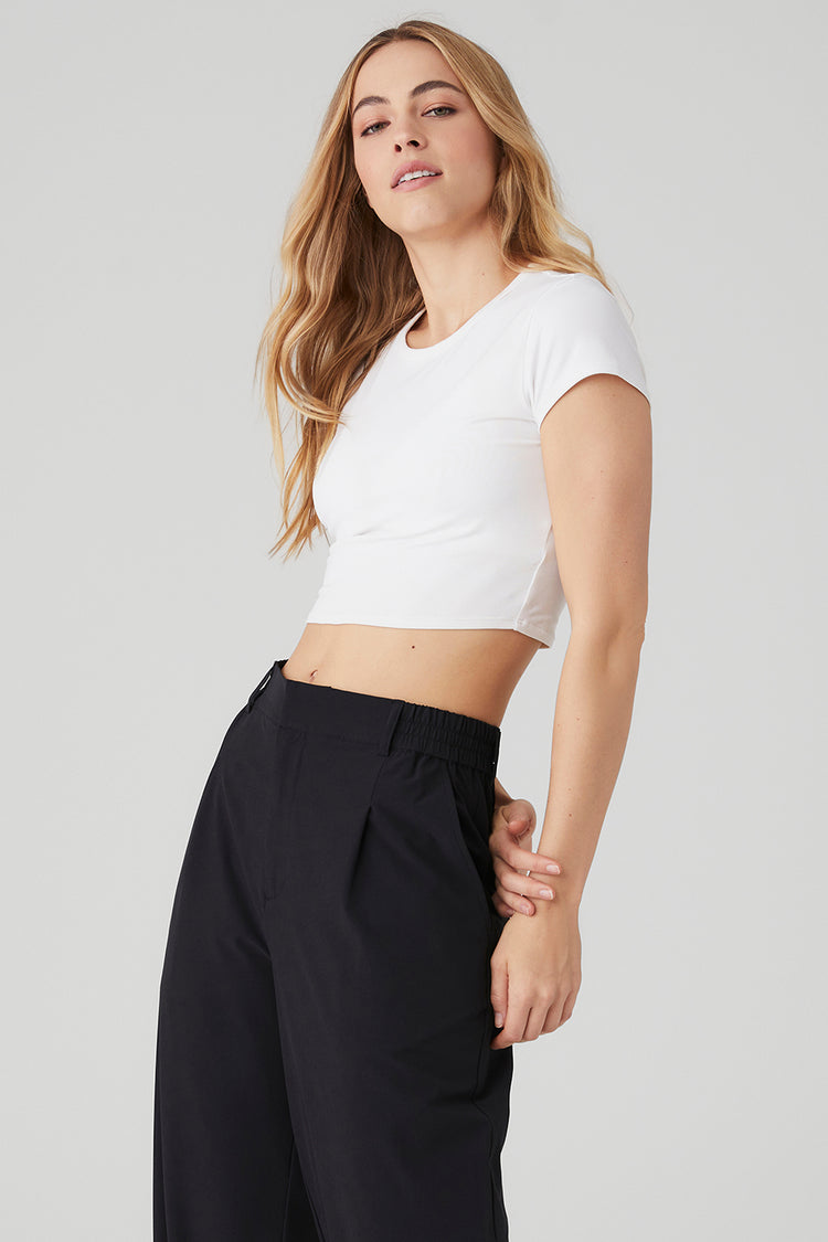 ALO YOGA, Ribbed Knotty Short Sleeve Crop Top, WHITE