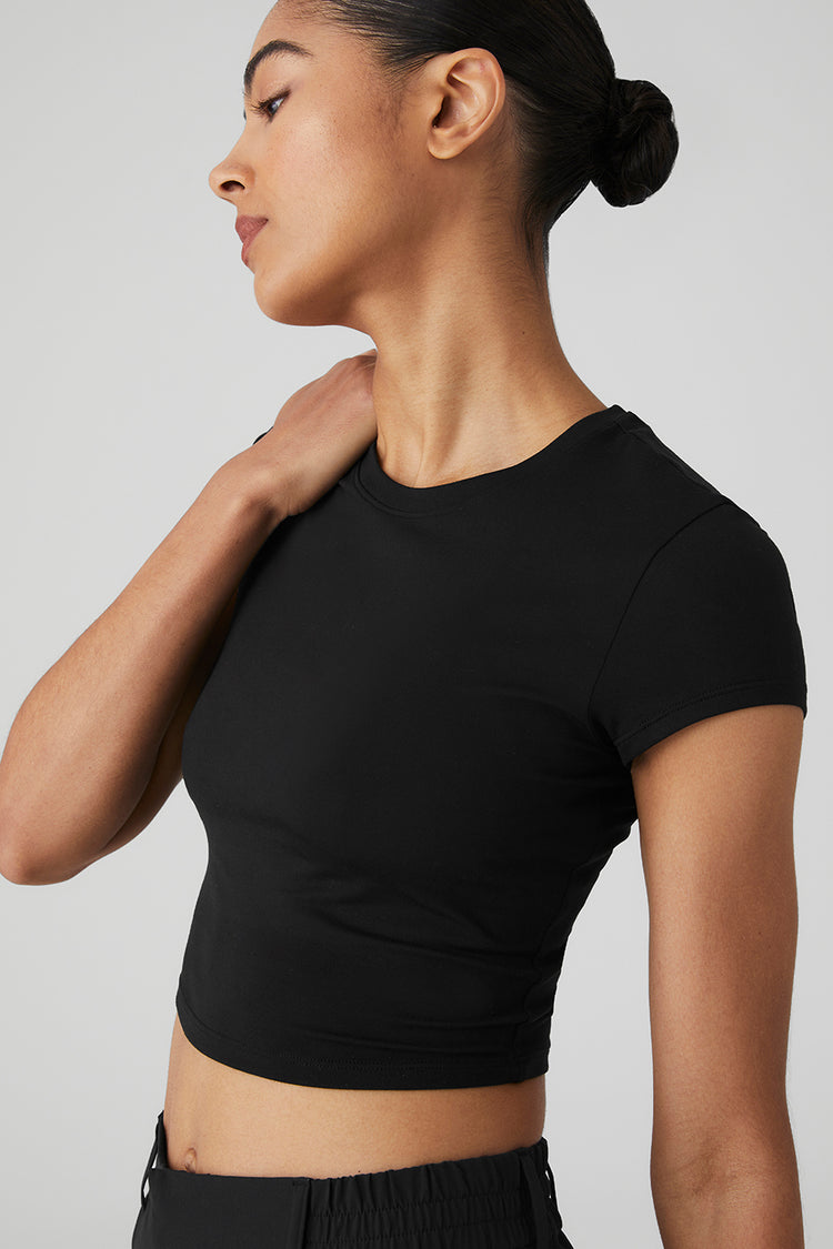 NEW Alo Yoga Halo Cropped Tee Women's Fitted Top