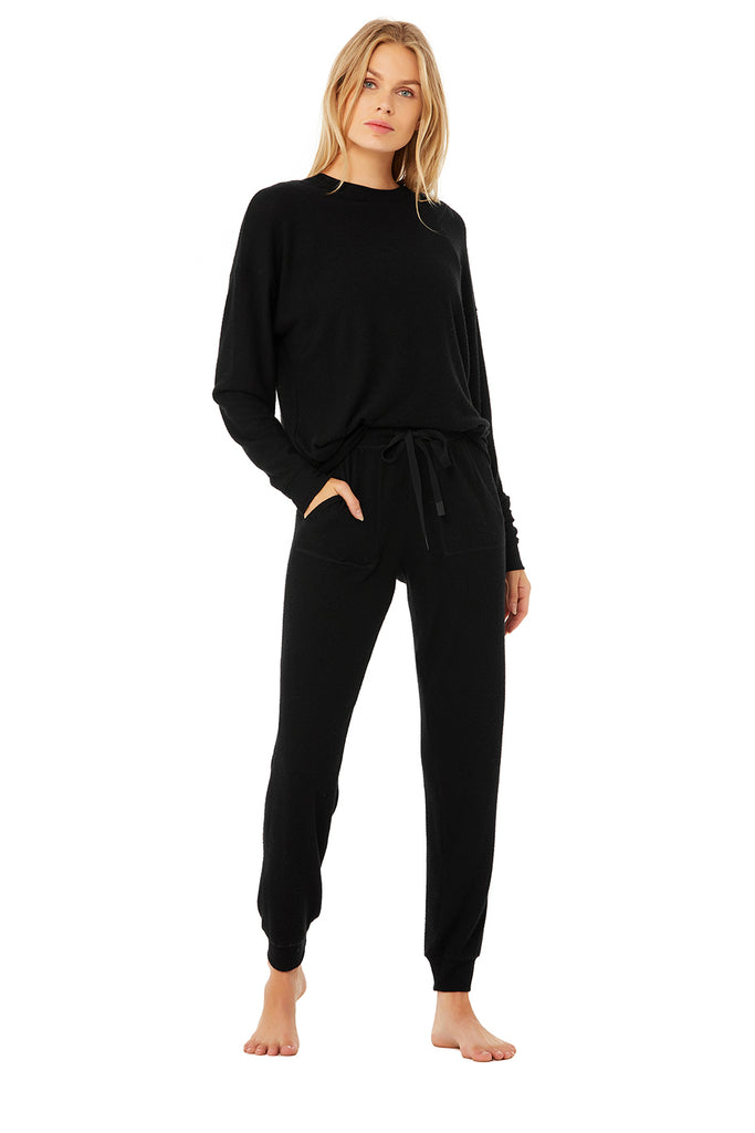 Soho Pullover & Soho Sweatpant Set | Alo Yoga