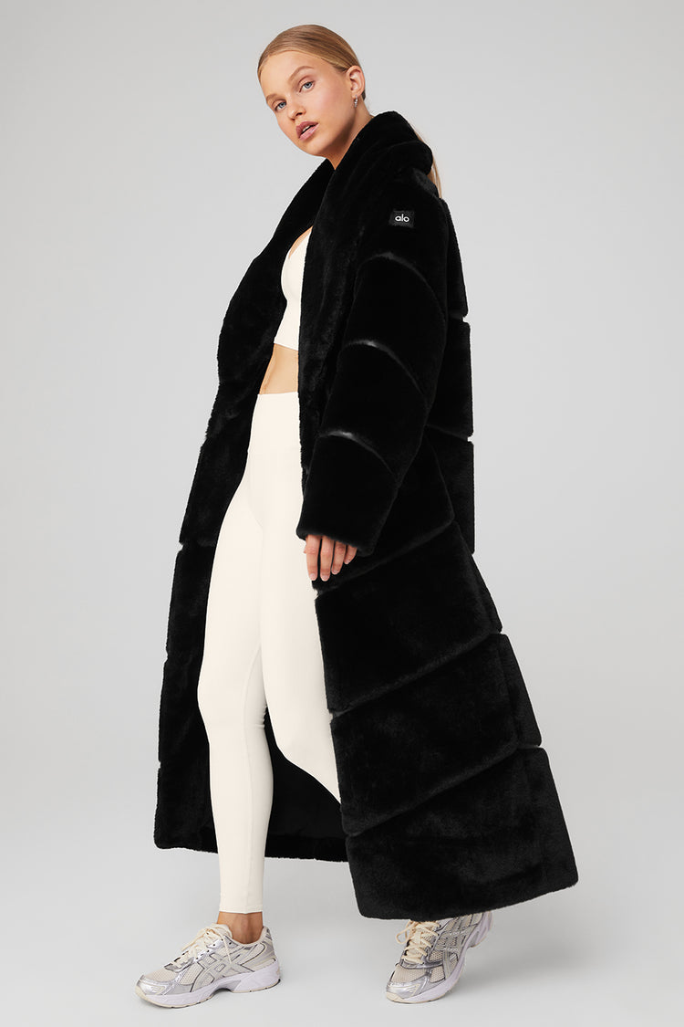 Men's Fur Coats | Skandinavik Fur
