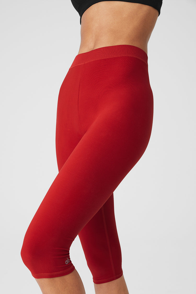 alo Airbrush Capri in Ruby Red