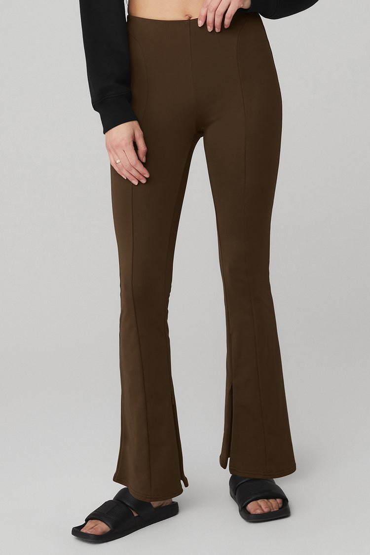 Alo Yoga High Waist 7/8 Zip It Flare Legging in Espresso Brown