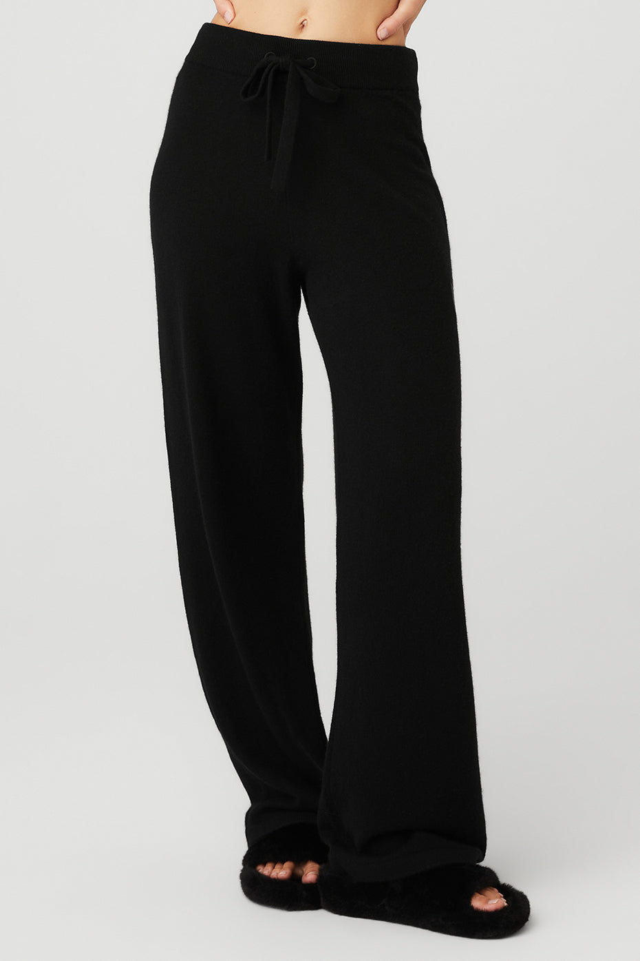 Alo Yoga Women's Muse Ribbed Sweatpants, Black,XS - US