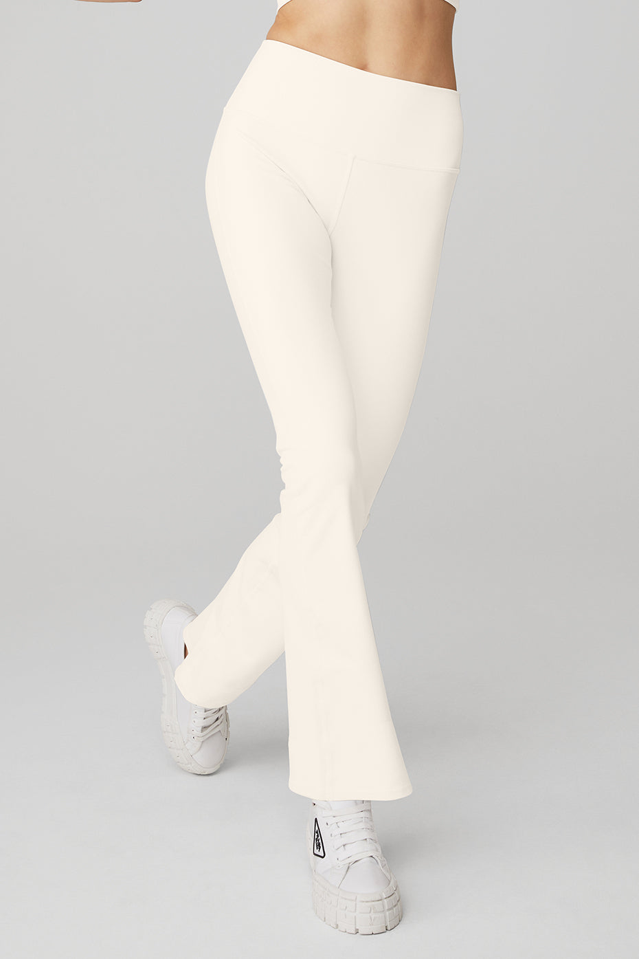 alo 7/8 Airbrush Legging in White
