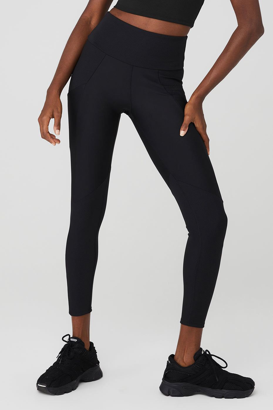 7/8 High-Waist Airlift Legging - Black