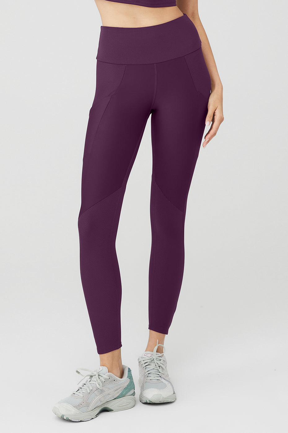 Airbrush High-Waist Highlight Goddess Legging - Dark Plum/Black