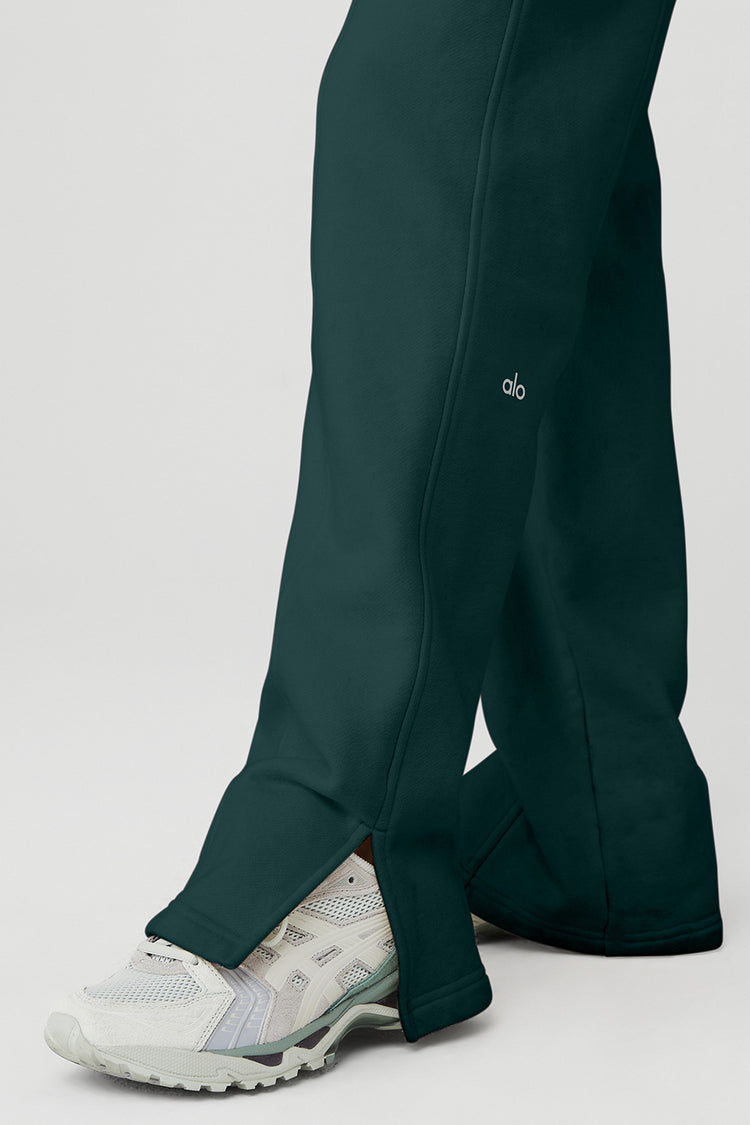Alo Yoga  Slick Zip Front Sweatpant in Dark Olive, Size: Medium -  ShopStyle Activewear Pants