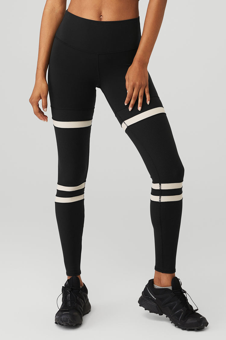 Alo Yoga Women's Idol Legging, Jungle Glossy, S: Buy Online at Best Price  in Egypt - Souq is now