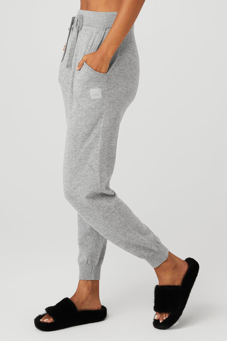 Alo Yoga Cashmere Bra - Women's Extra Small XS ~ $150.00 Dove Grey
