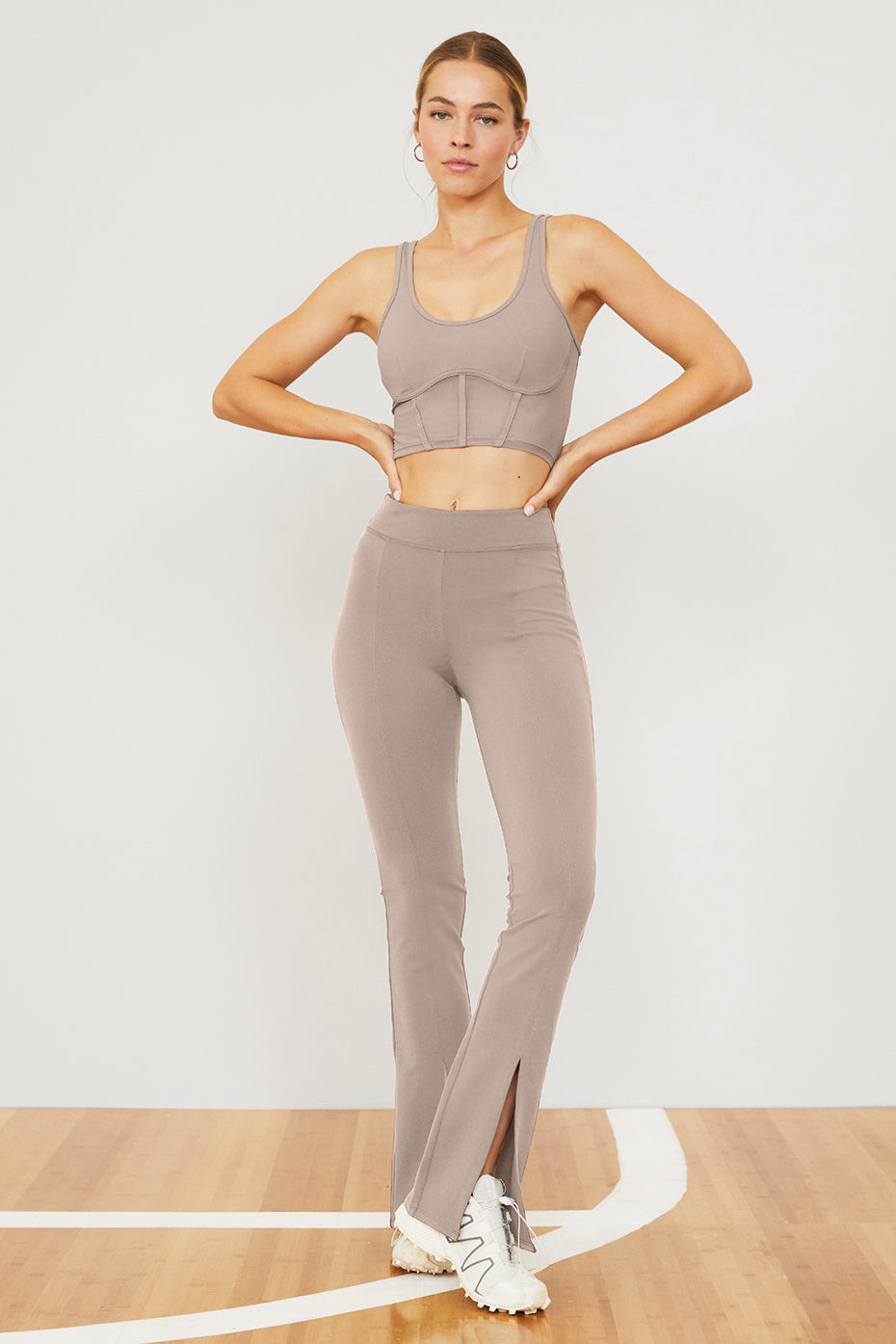 Alo Yoga Airbrush Real Bra Tank Taupe