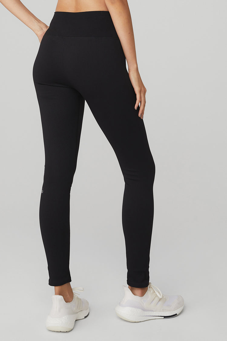 Plus Size Ribbed Knit High Waisted Leggings - Black