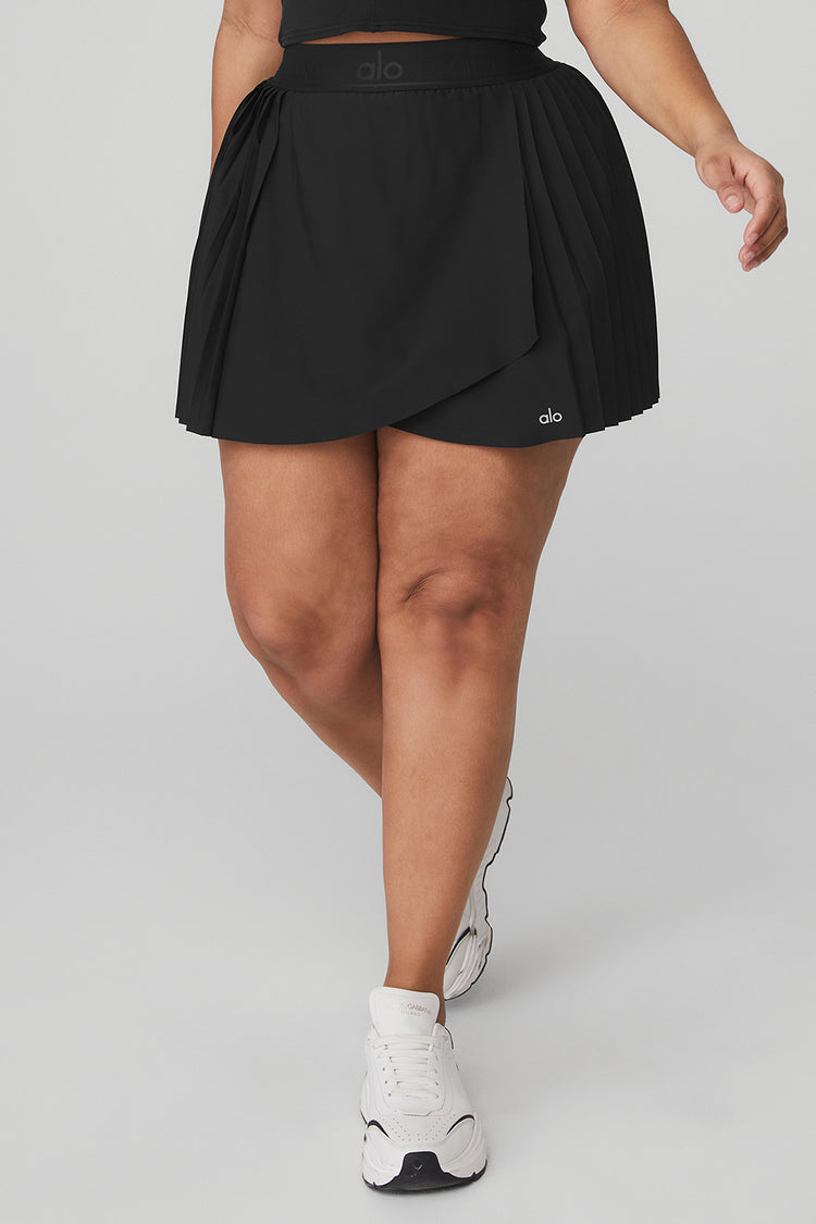 Aces Tennis Skirt in Green Emerald by Alo Yoga - Work Well Daily