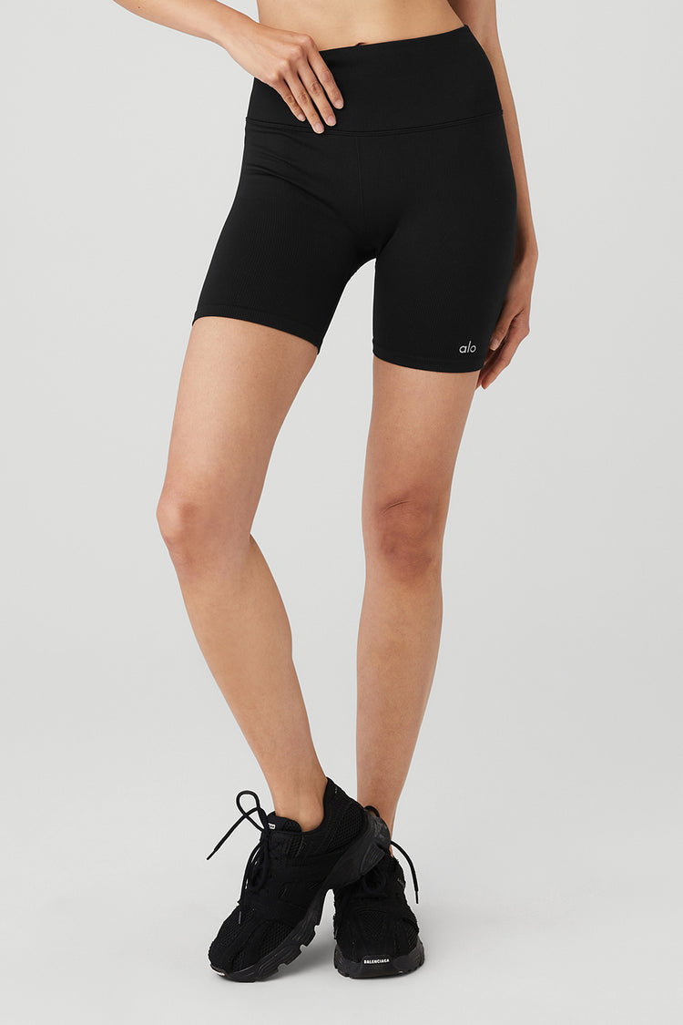 5 Seamless Ribbed Favorite Short - Black