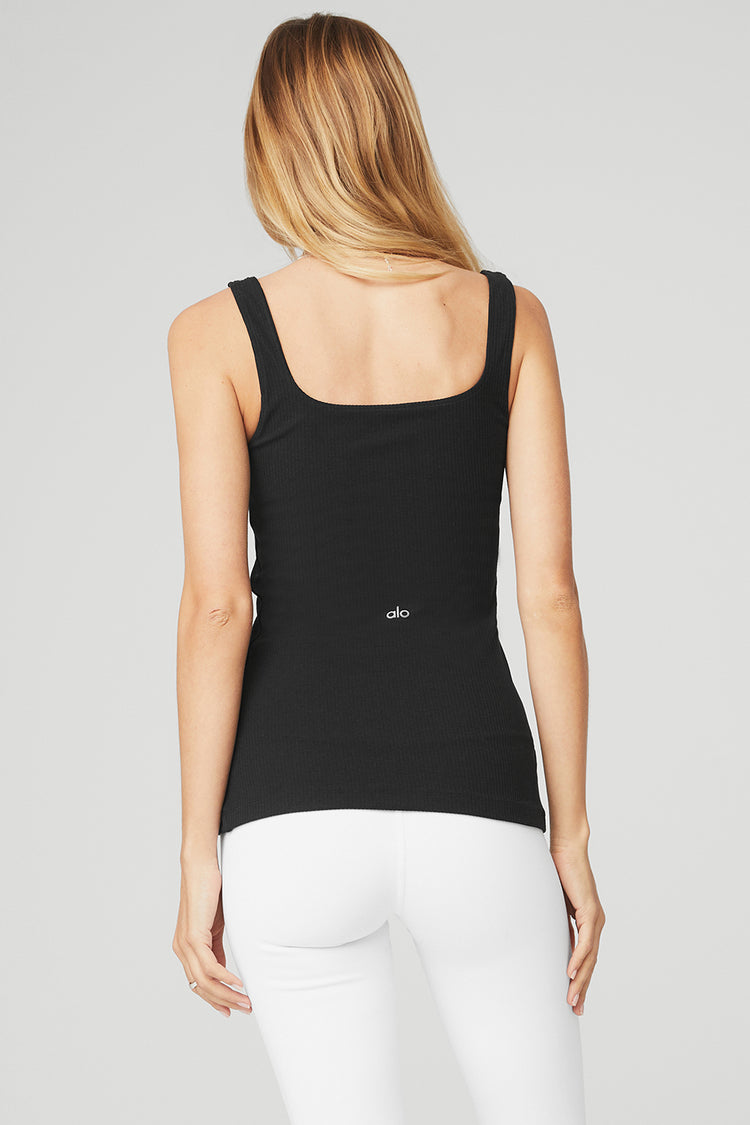 Minimal Seamless Ribbed Tank - Black