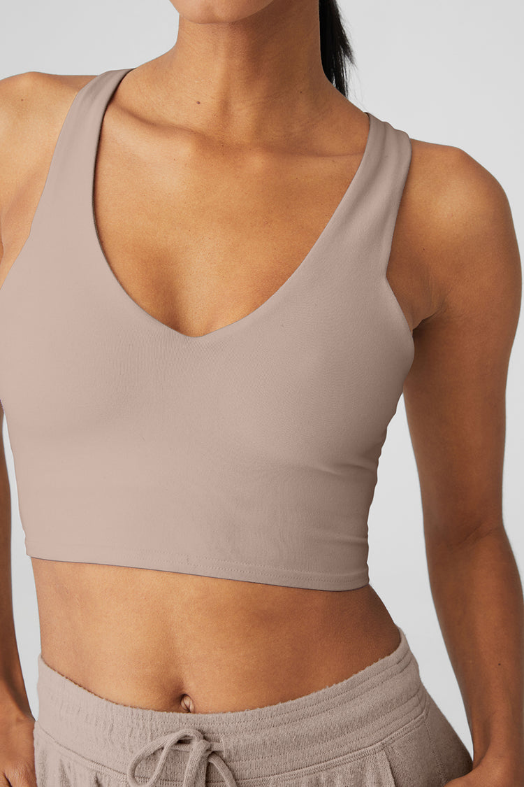 Let's discuss sizing/style my favorite real bra tank xs (32B) pair with  high waist fitness legging love airlift fabric lift and breathable super  high waist with Alo logo XXS 33/24/34 : r/aloyoga