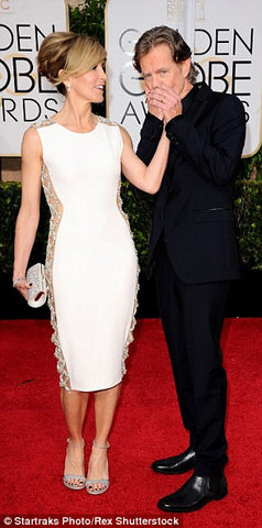 Felicity Huffman ~ Sheer side panel dress at the Golden Globes! Shibue is her unseen fashion solution.