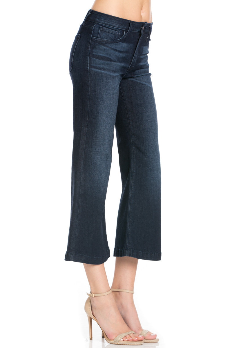 bell bottom cropped jeans