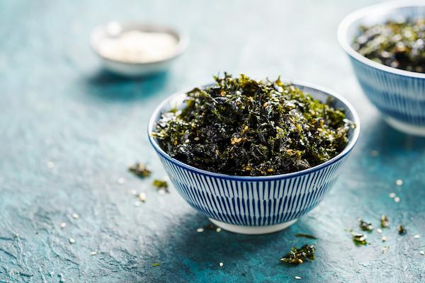 Seaweed vegan snack in a bowl