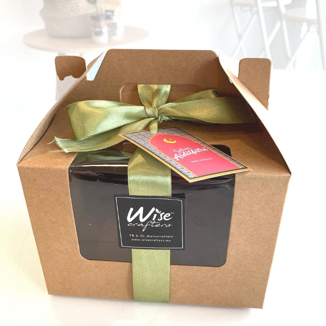 Seri Raya Caring Gift Box ( 2set)  Free Delivery