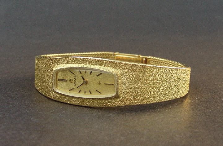 1971 OMEGA Ladies 18K Solid Gold Cocktail Watch - empressissi