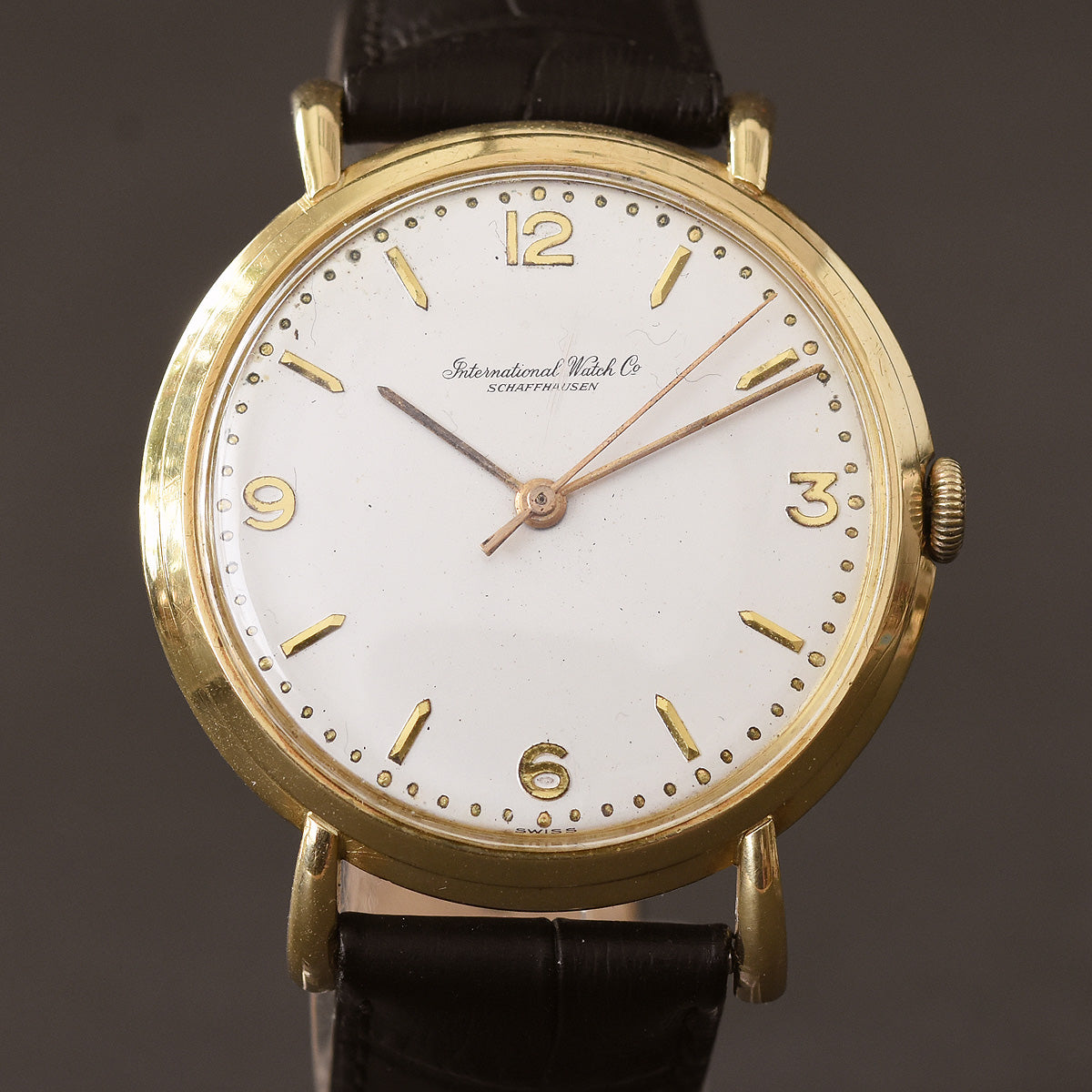 1948 IWC Schaffhausen Early Cal.89 18K Gold Gents Watch – empressissi