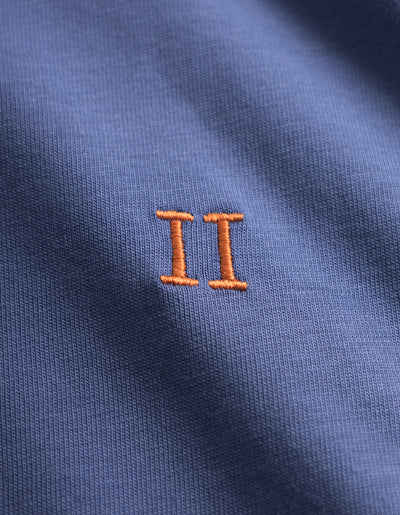 Les Deux MEN Nørregaard T-Shirt - Seasonal T-Shirt 472730-Fjord Blue/Orange