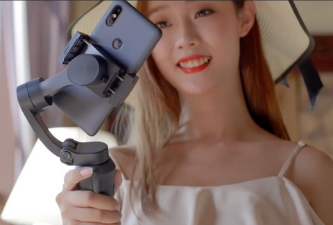 Must-have-gadget-selfie