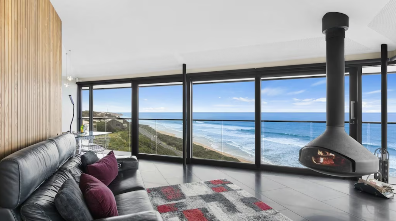 Inside view of the pole house from the great ocean road