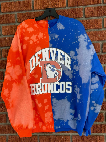 Antigua Denver Broncos Women's Orange Chenille Logo Victory Crew Sweatshirt, Orange, 65% Cotton / 35% POLYESTER, Size XL, Rally House