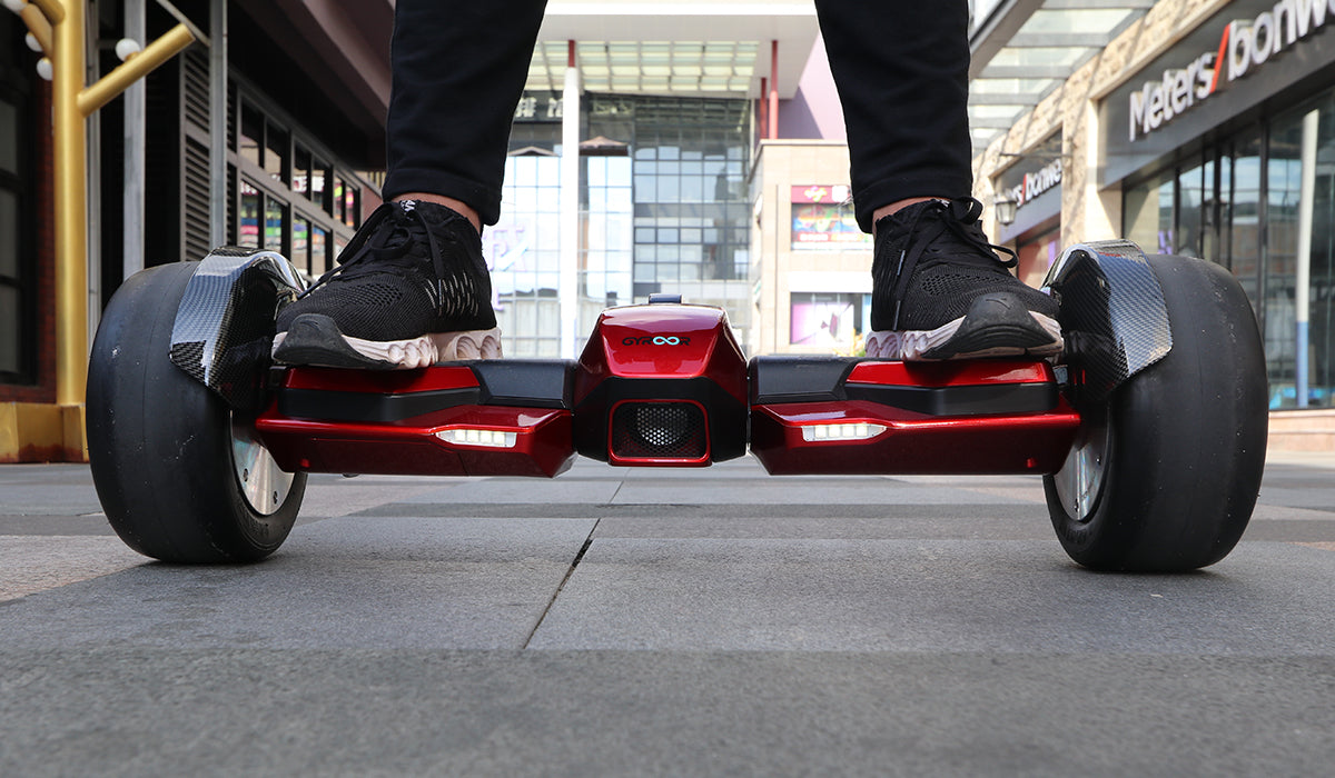 The Gyroor F1 Hoverboard Looks Like Ferrari or Benz F1 Racing Car