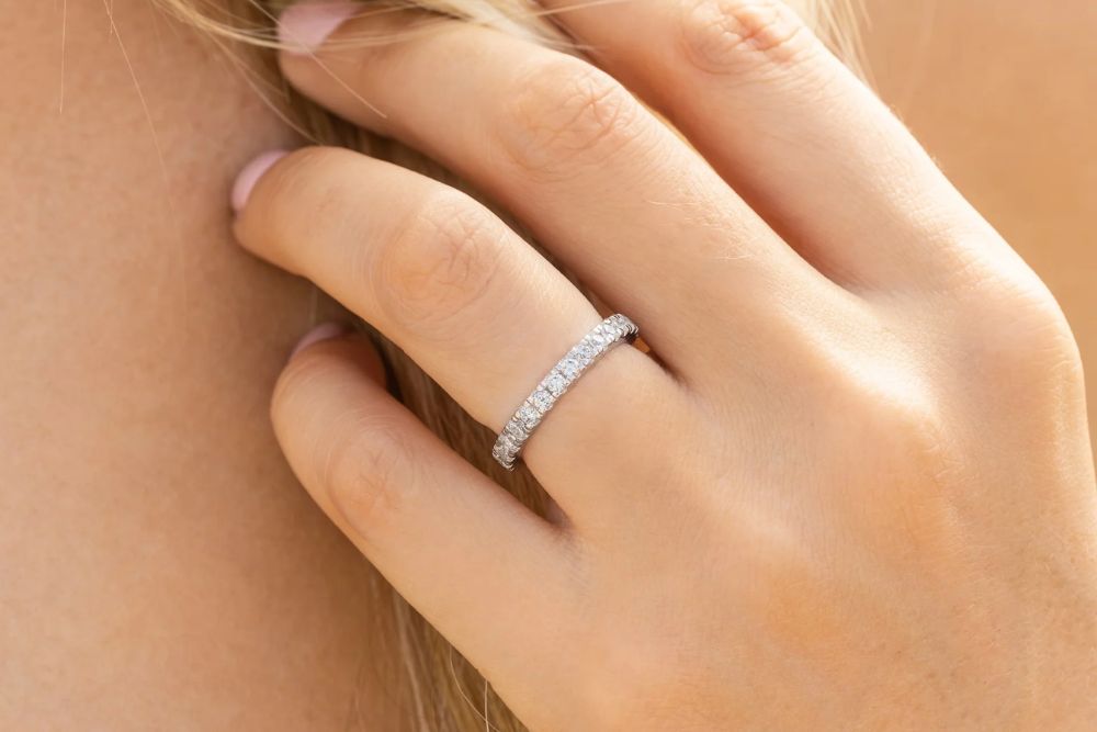 silver wedding band