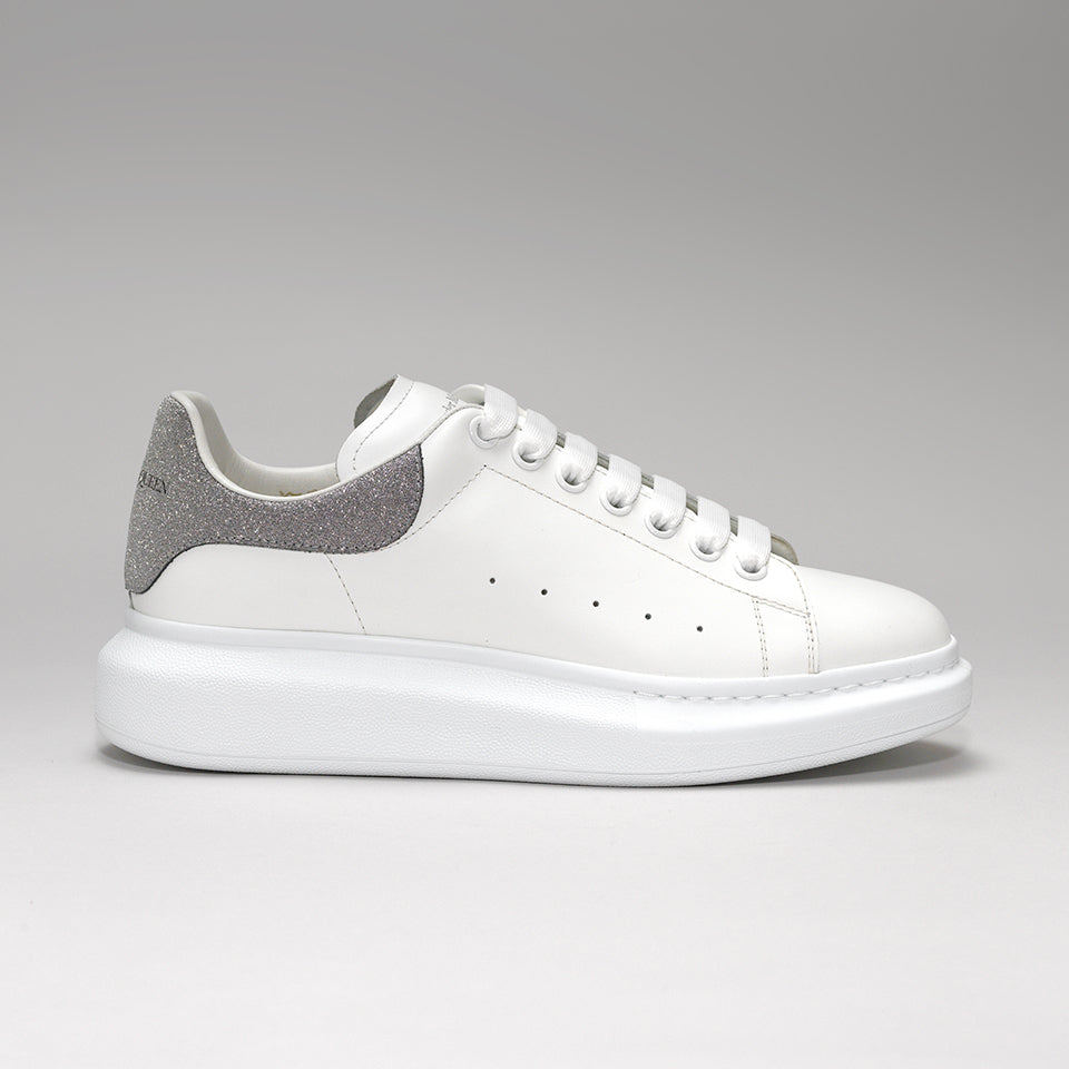 alexander mcqueen trainers white and silver