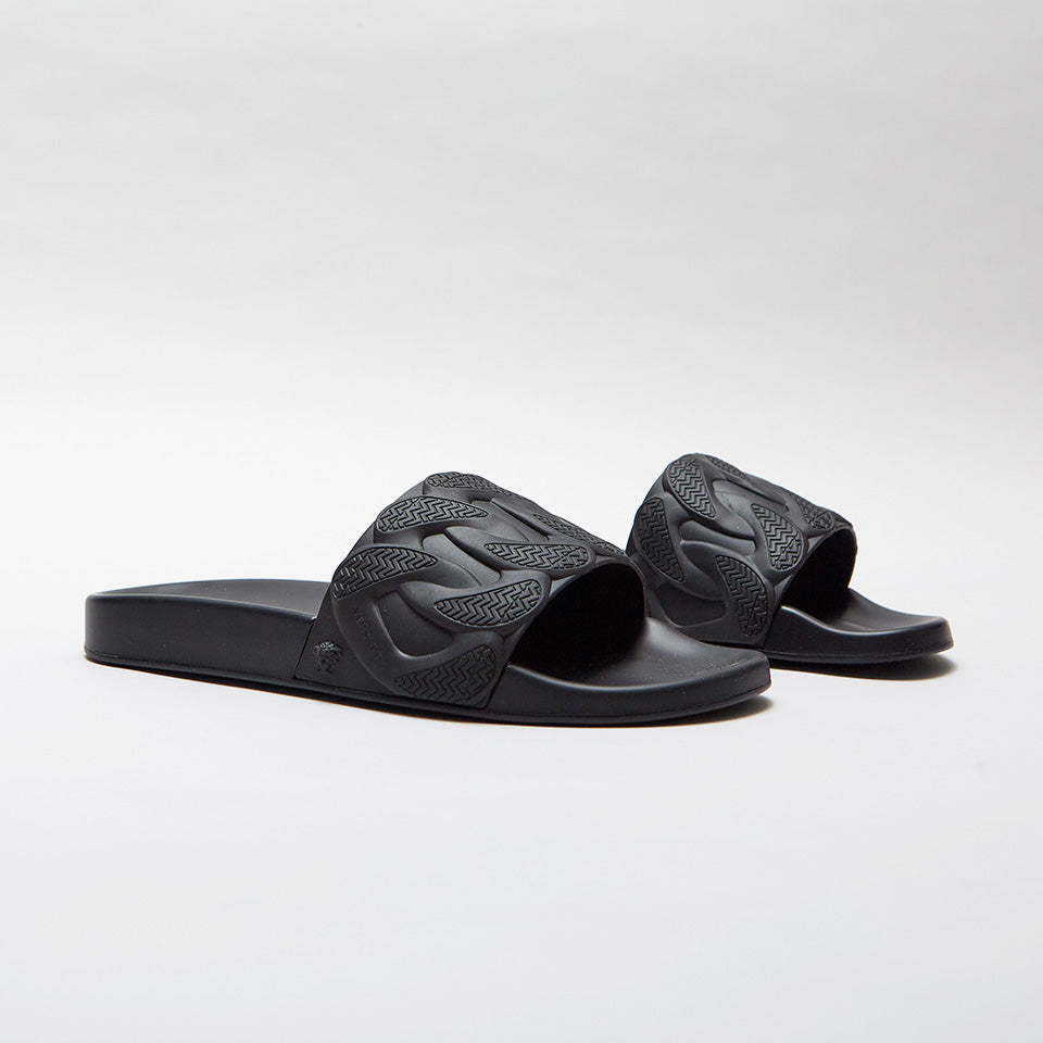 black chain slides