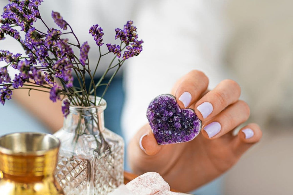 raw amethyst heart