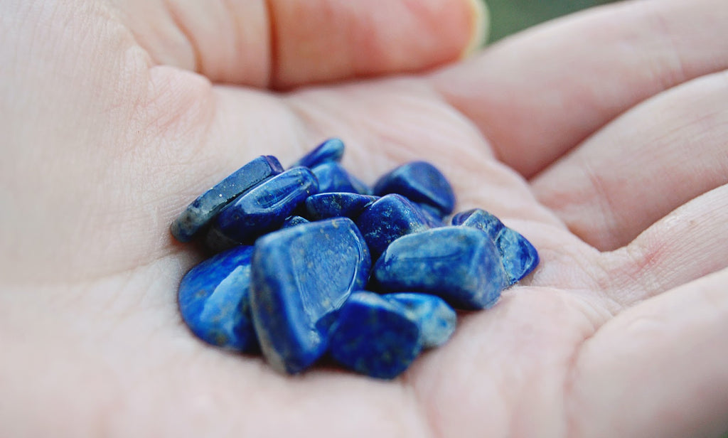 Healing crystals guide: Lapis lazuli