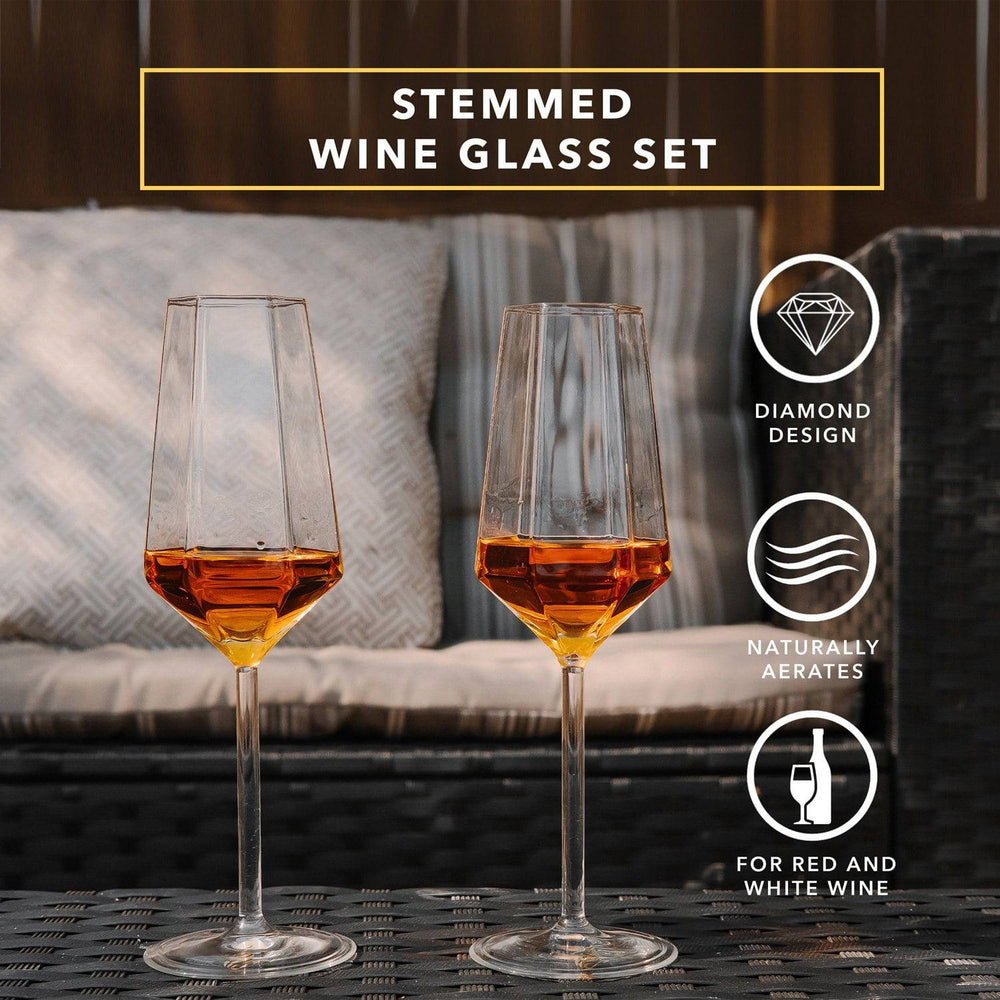 https://cdn.shopify.com/s/files/1/2195/7105/products/dragon-glassware-wine-diamond-wine-glasses-28049467113537.jpg?v=1667964163&width=1000