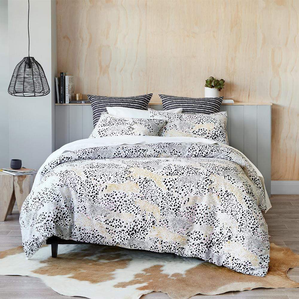 gold quilt cover sets