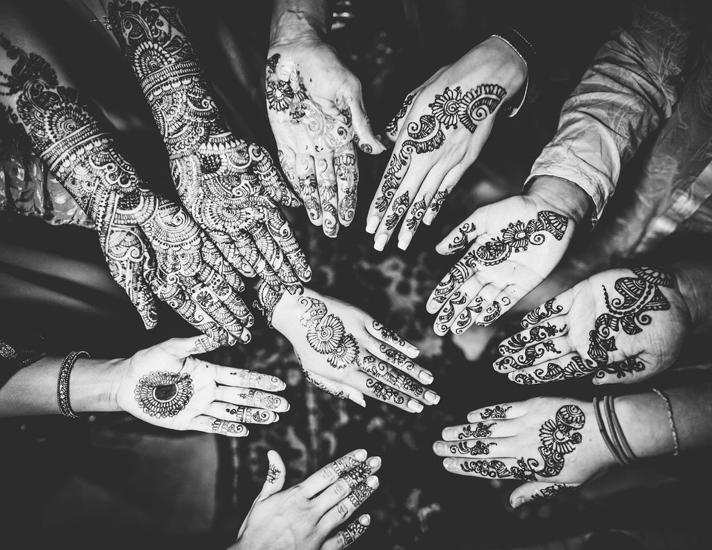 Indian wedding mehndi ceremony