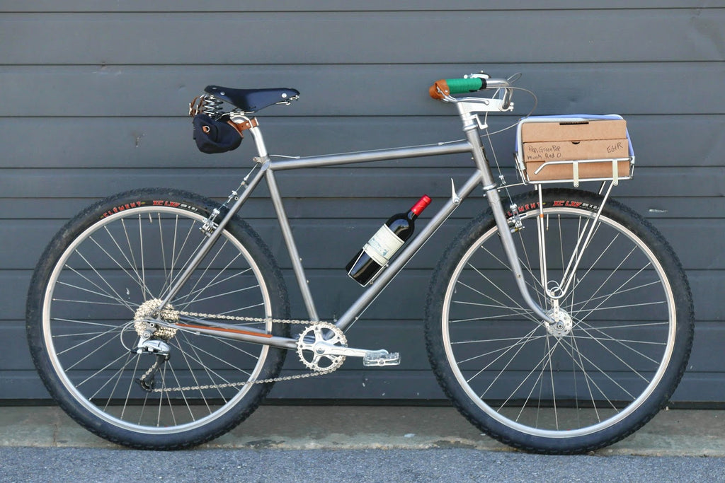 velo orange camargue with wine and porteur front rack