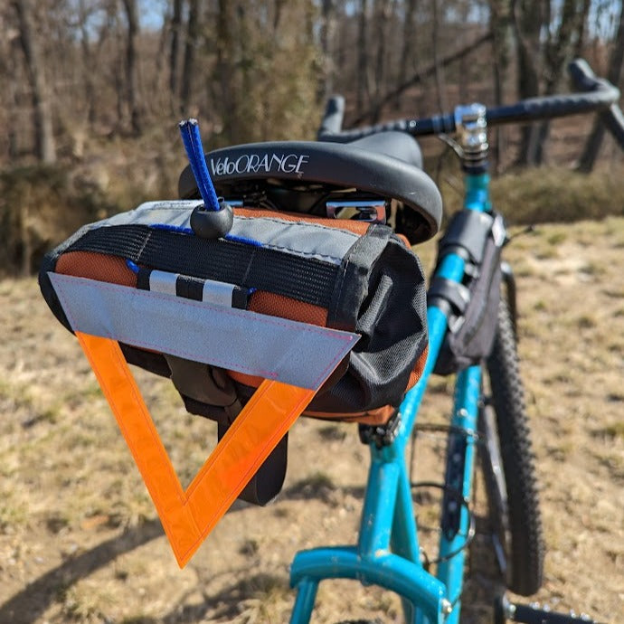 visto safety triangle on velo orange bike saddle bag