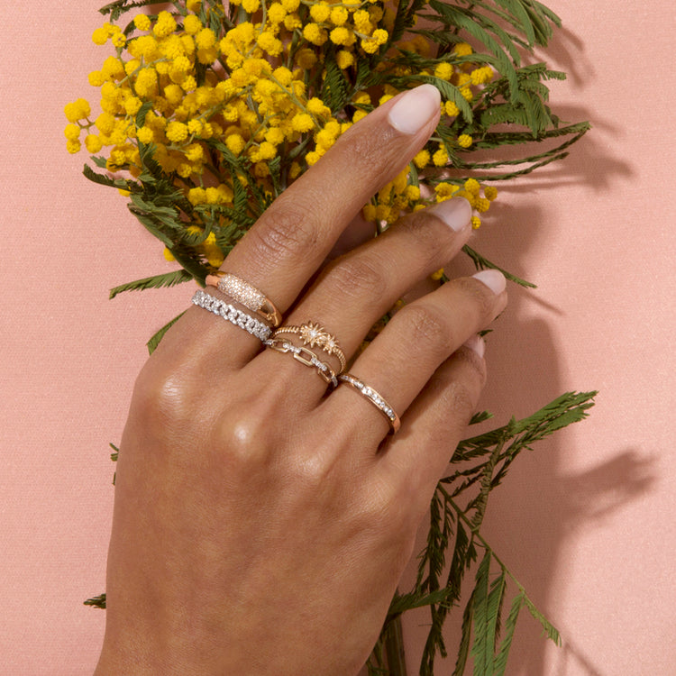 daisy chain diamond ring