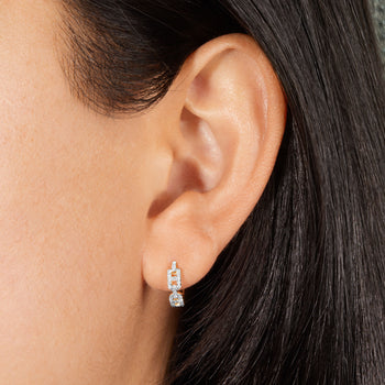 Teeny Diamond Stud – STONE AND STRAND