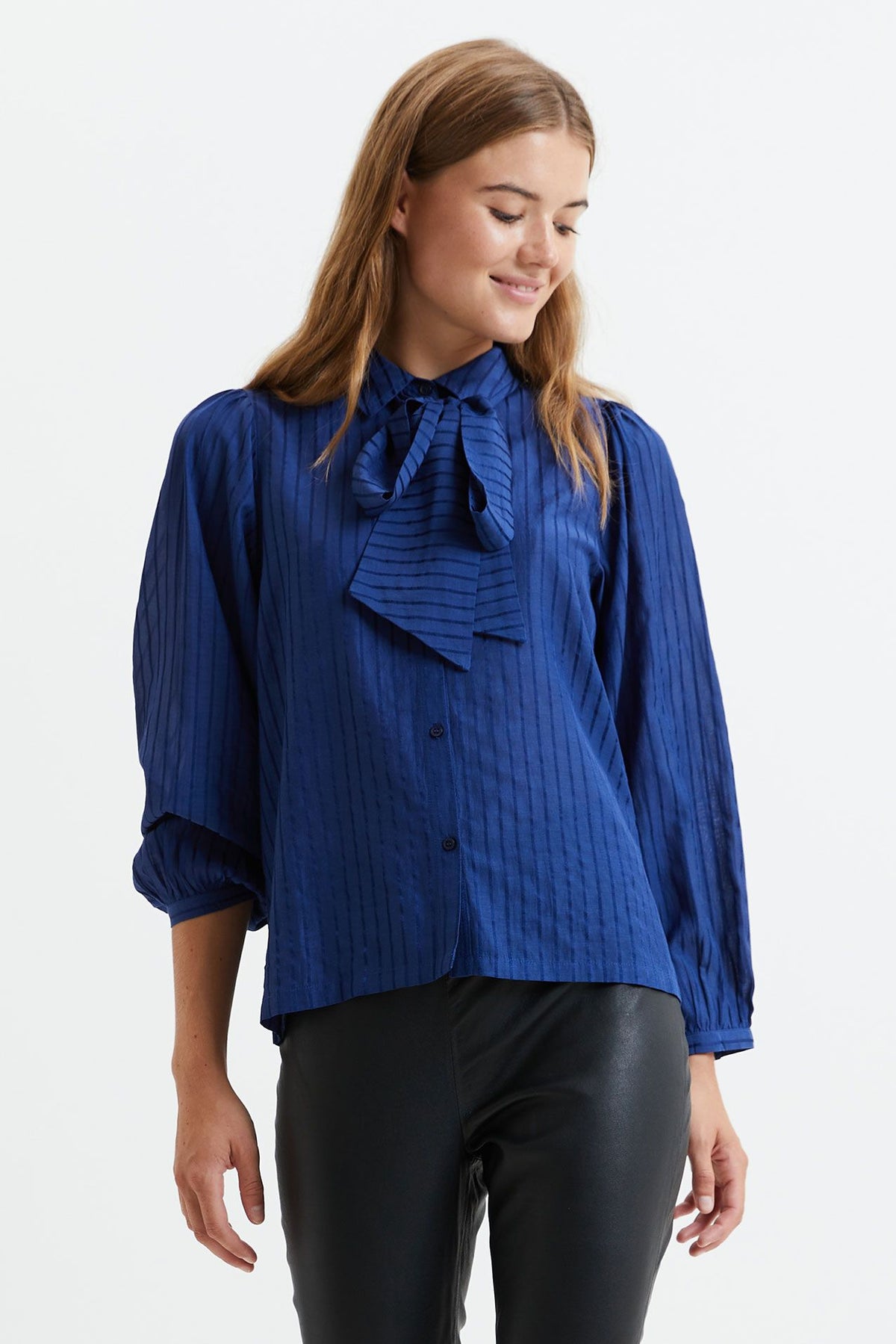 Lollys Laundry Ellie Shirt - Dark Blue Stripe - Good Thing