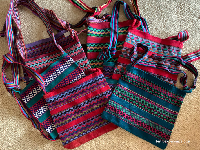 petróleo Fe ciega especificar Morrales: Todos Santos New Zippered Shoulder Bags (Crocheted, Many Col –  Terra Experience Doll Clothes