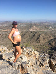 jennifer pregnant and hiking