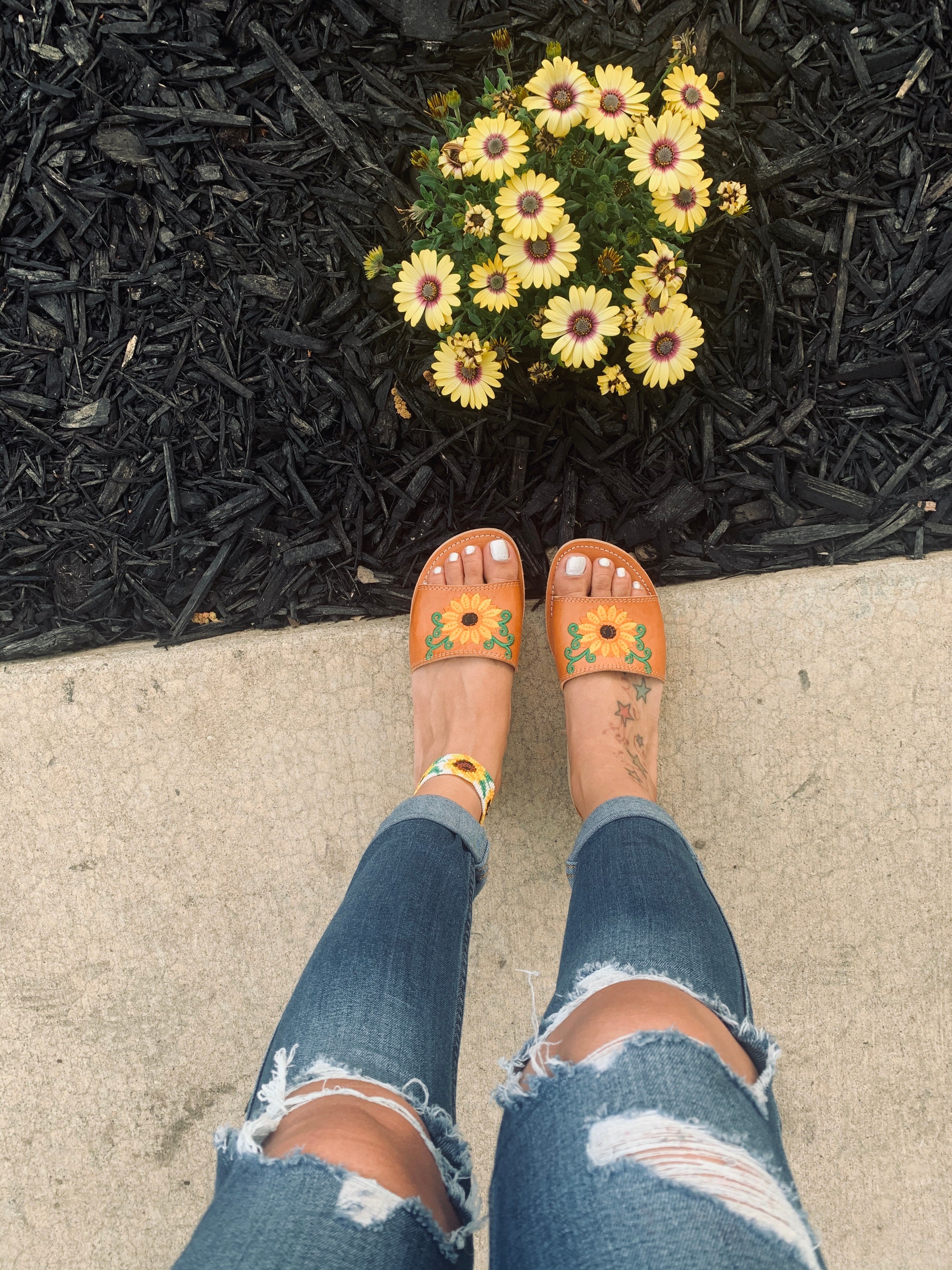 mexican sandals with flowers